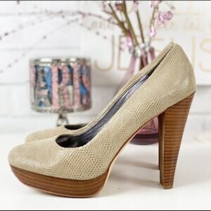 Calvin Klein Carly Platform Faux Snakeskin Heels‎ in Size 9M
